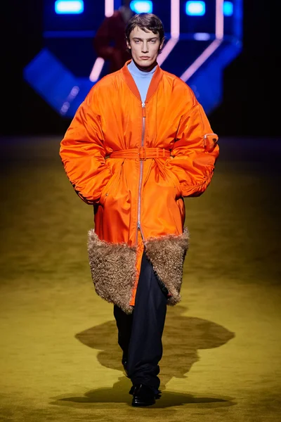 Look 21